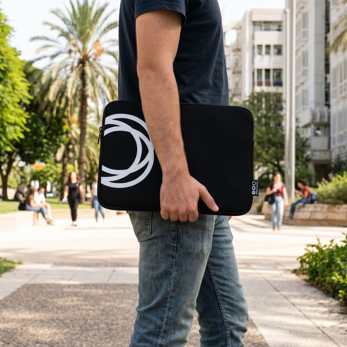 The Laptop Case - Welcome to TAU collection